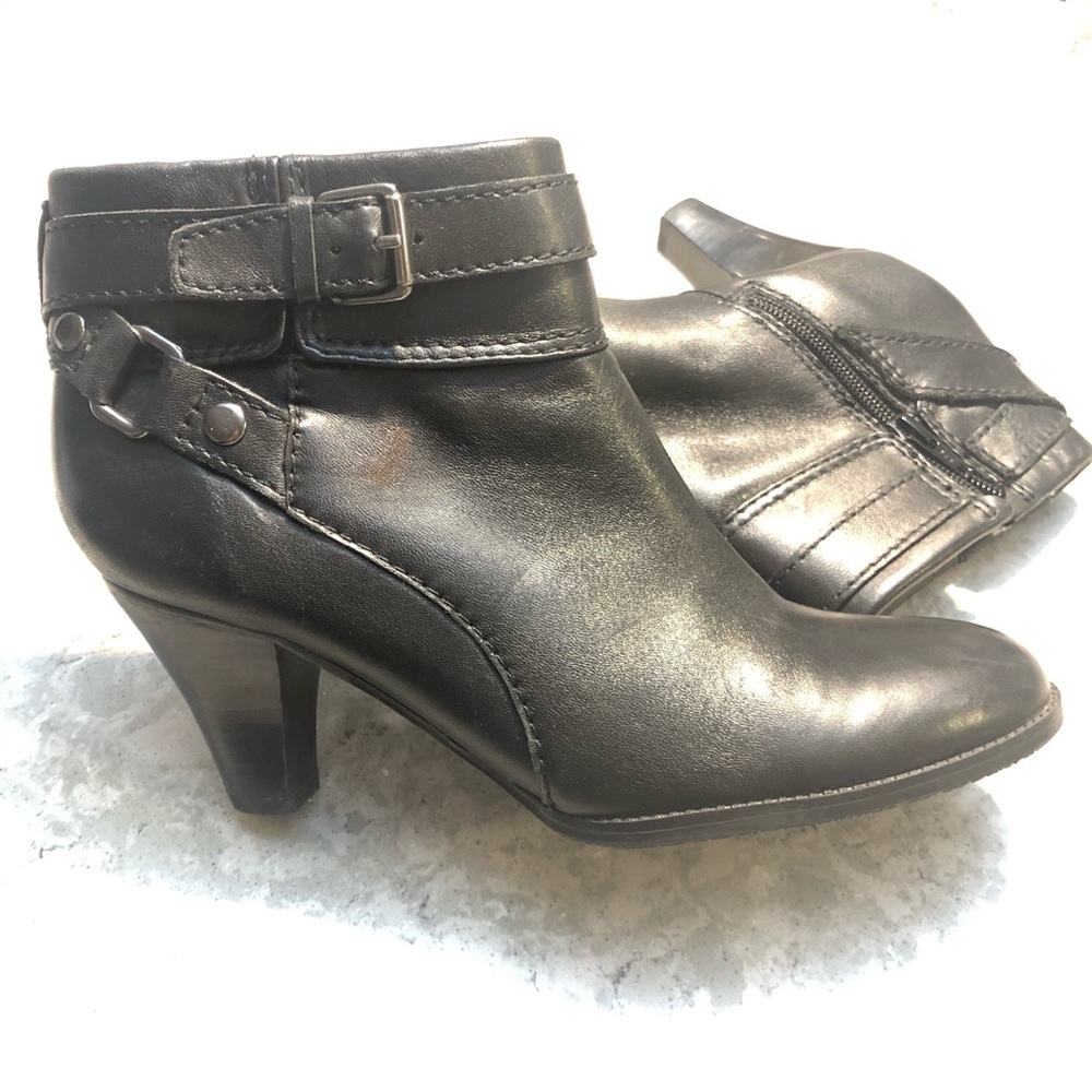 Super cute a.n.a. black leather buckle ankle boots